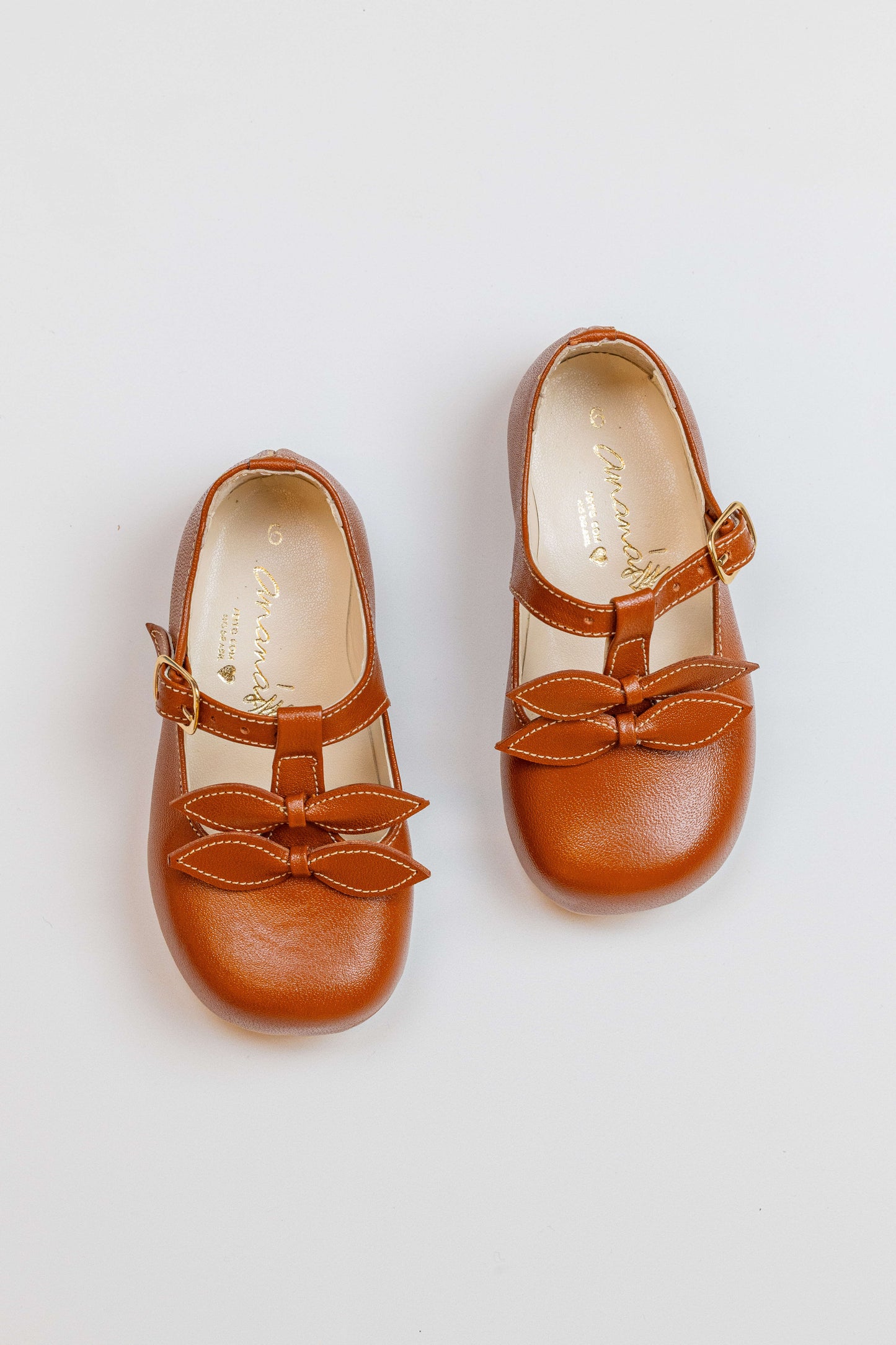 Sapato Infantil Ananás Sylvie Couro Caramelo