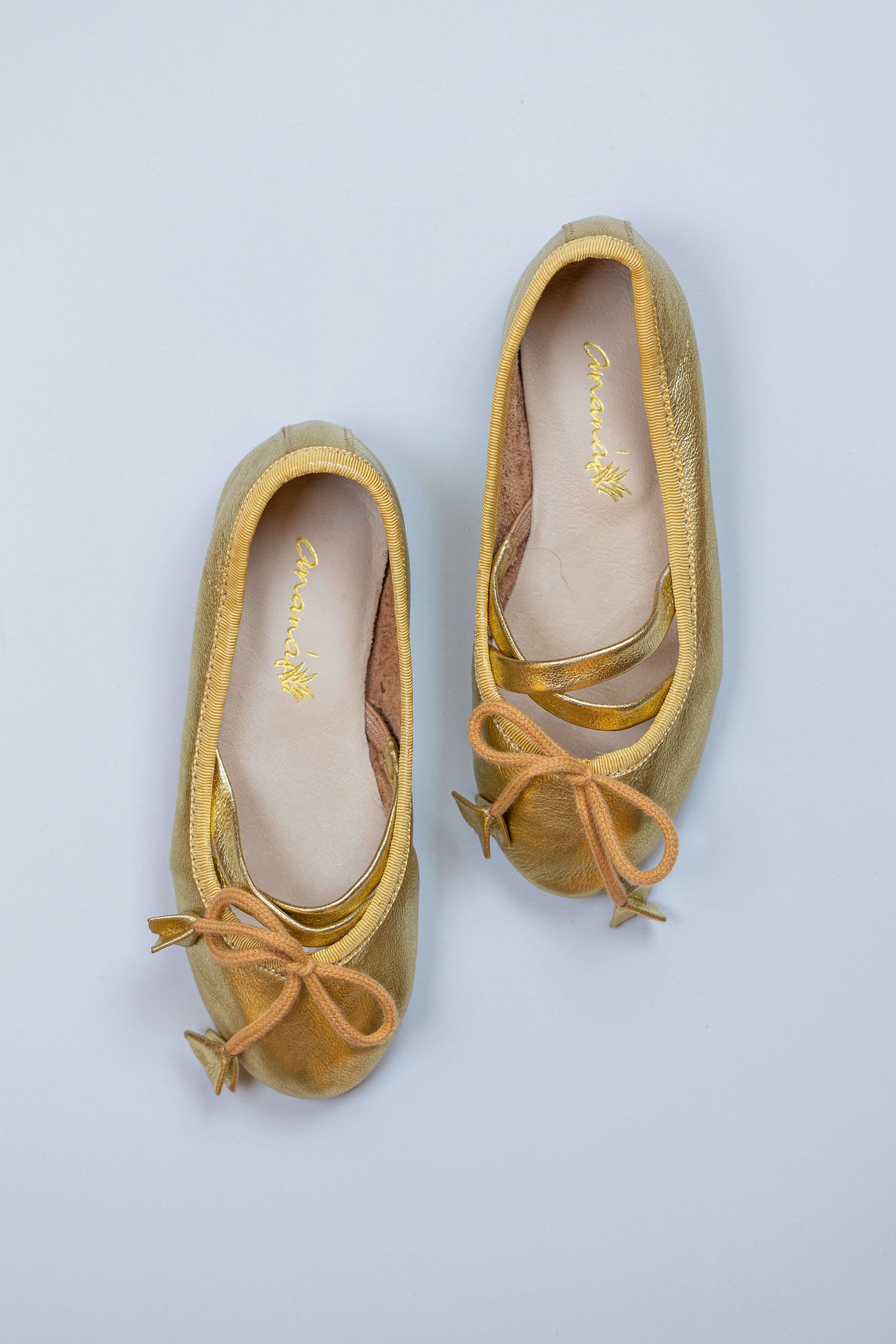 Sapatilha Infantil Ananás Bailarina Anna Couro Metalizado Ouro