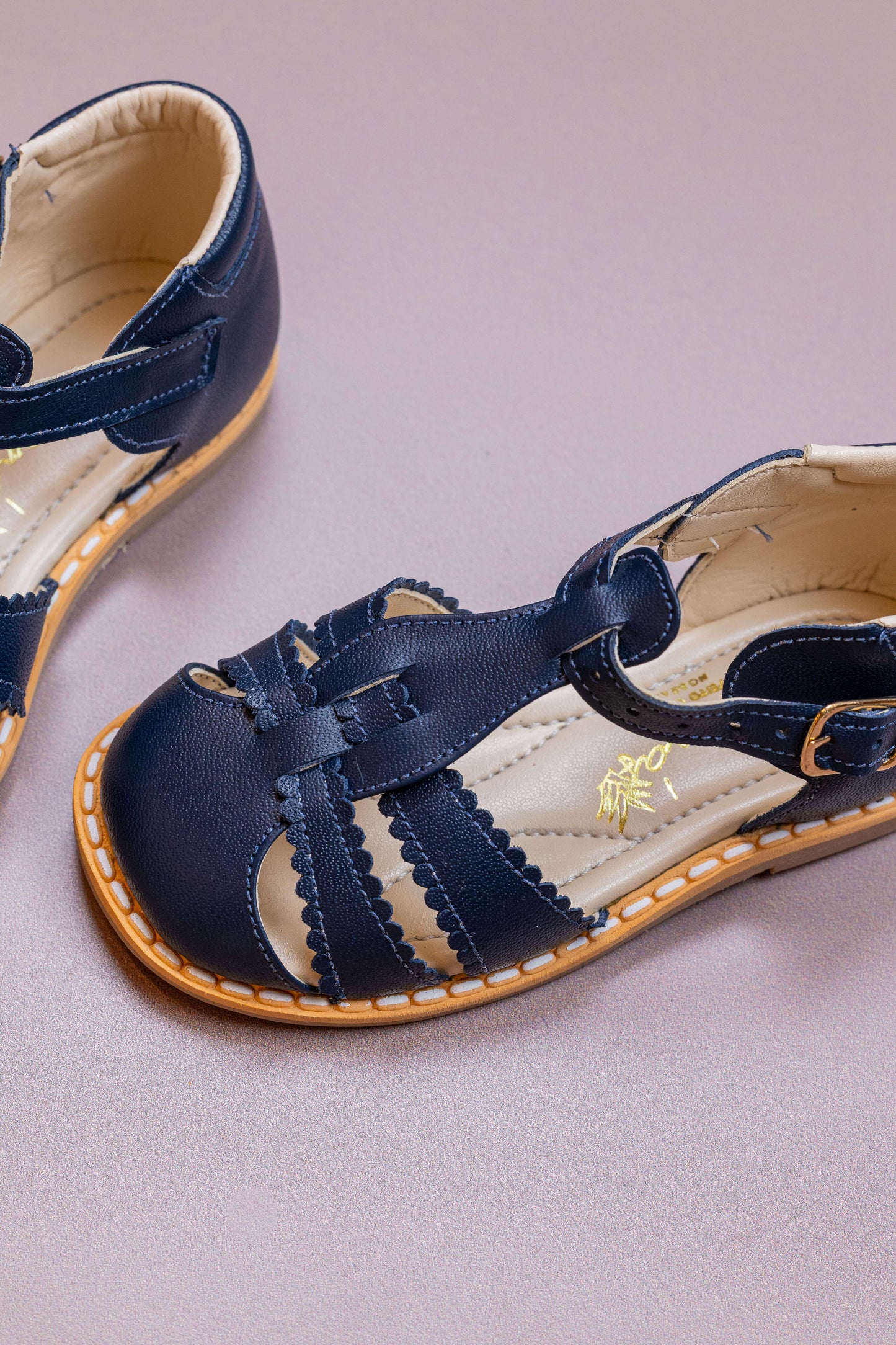 Sandália  Infantil Ananás Charlie Couro Azul Marinho