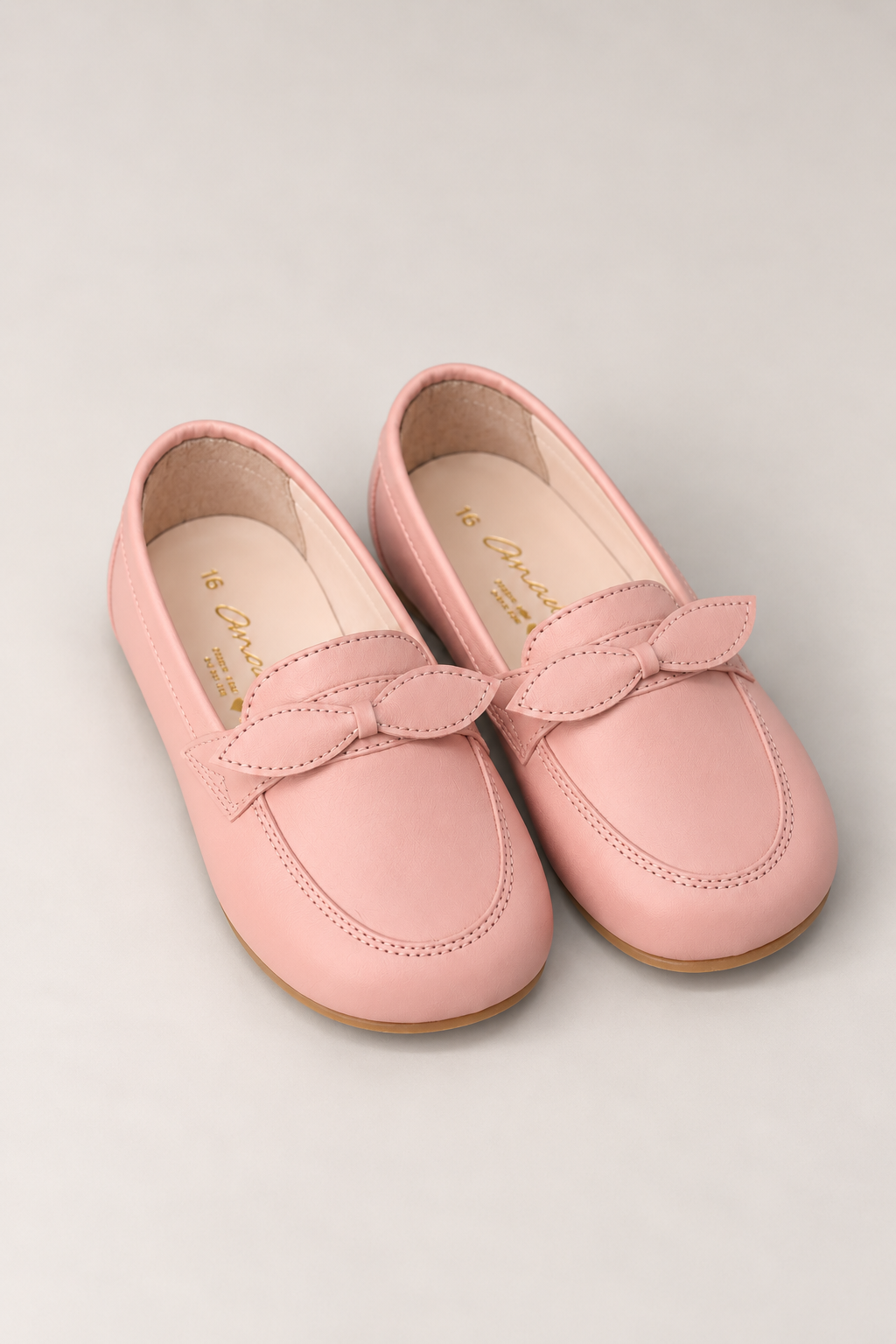 Mocassim Infantil Ananás Sylvie em Couro Rosa Bebê