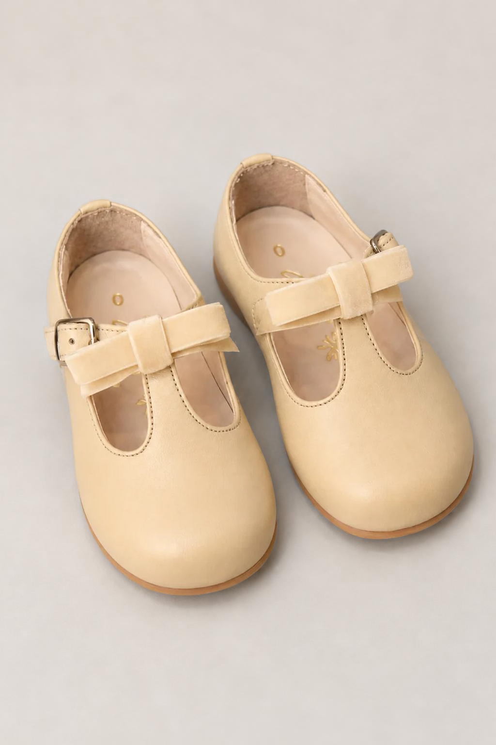 Sapato Infantil Ananas Clementine Couro Off White